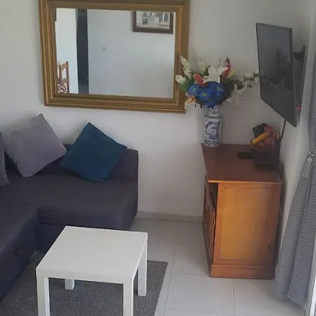 Acuario Shared Flat Piso Compartido Est Partage الشقة مشتركة בית אירוח